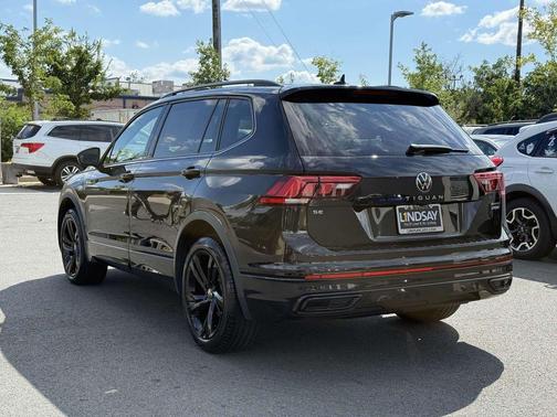 2023 Volkswagen Tiguan 2.0T SE R-Line Black 4MOTION