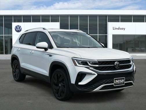 2024 Volkswagen Taos 1.5T SEL