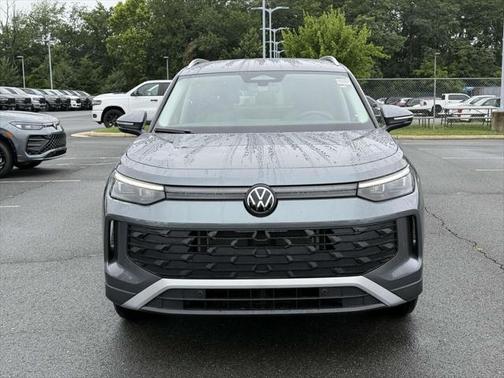 2025 Volkswagen Tiguan 2.0T S