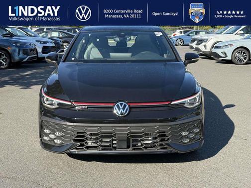 2025 Volkswagen Golf GTI 2.0T SE DSG