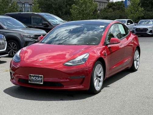 2022 Tesla Model 3 Standard Range