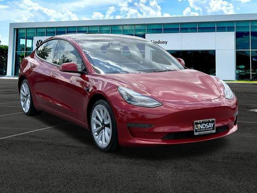 2022 Tesla Model 3 Standard Range