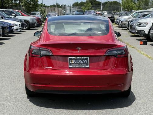 2022 Tesla Model 3 Standard Range