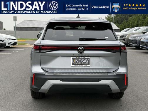 2025 Volkswagen Tiguan 2.0T SE