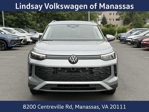 2025 Volkswagen Tiguan 2.0T SE