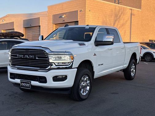 Bright White Clearcoat 2024 RAM 2500 Laramie Crew Cab 4x4 6'4' Box