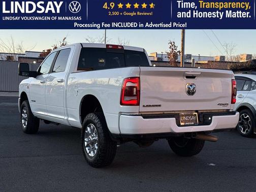 Bright White Clearcoat 2024 RAM 2500 Laramie Crew Cab 4x4 6'4' Box