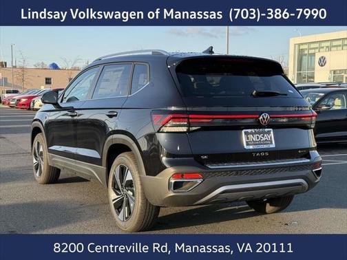 2025 Volkswagen Taos 1.5T SE