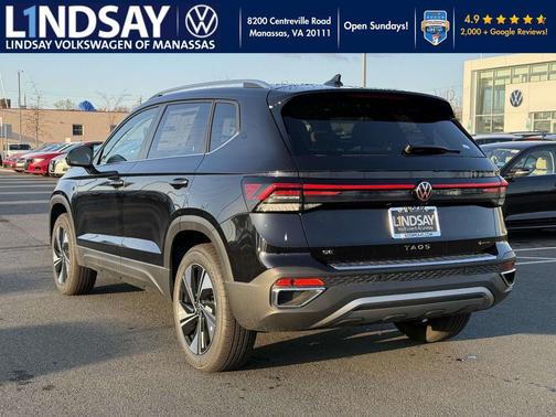 2025 Volkswagen Taos 1.5T SE