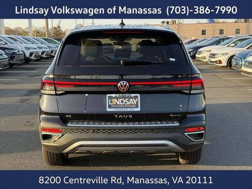 2025 Volkswagen Taos 1.5T SE