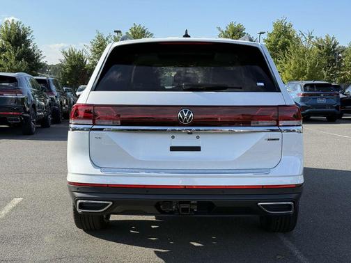 2026 Volkswagen Atlas 2.0T SE w/Technology 4MOTION