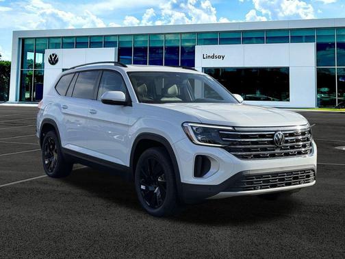 2026 Volkswagen Atlas 2.0T SE w/Technology 4MOTION