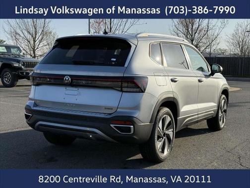 2025 Volkswagen Taos 1.5T SE