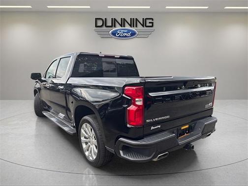 2022 Chevrolet Silverado 1500 High Country