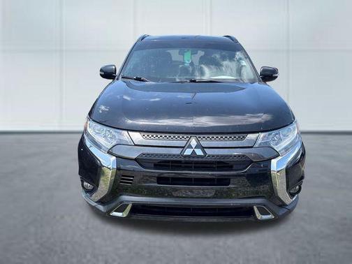 Labrador Black Metallic 2019 Mitsubishi Outlander LE S-AWC