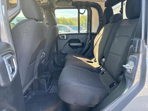 2021 Jeep Gladiator Sport S