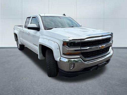 Summit White 2018 Chevrolet Silverado 1500 1LT