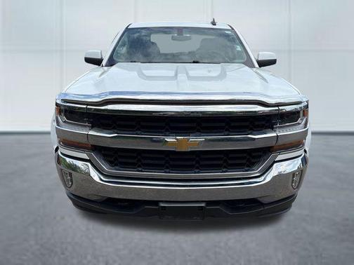 Summit White 2018 Chevrolet Silverado 1500 1LT