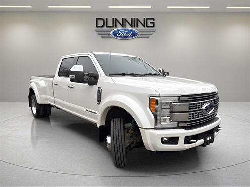 2017 Ford F-450 Platinum