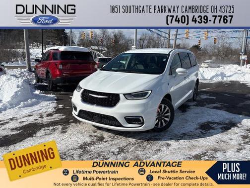 2022 Chrysler Pacifica Hybrid Touring L