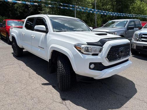 2018 Toyota Tacoma TRD Sport
