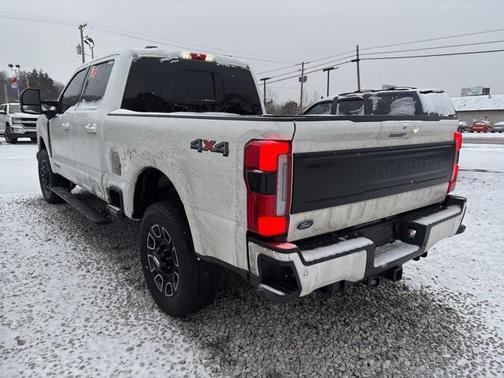 2025 Ford F-350 Platinum