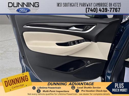 2022 Buick Enclave AWD Essence