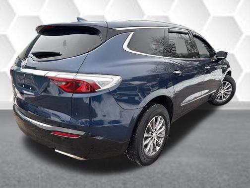 2022 Buick Enclave AWD Essence