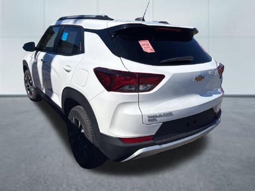Summit White 2023 Chevrolet Trailblazer LT
