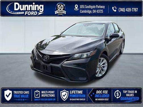 Midnight Black Metallic 2024 Toyota Camry SE
