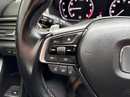 2020 Honda Accord Touring 2.0T
