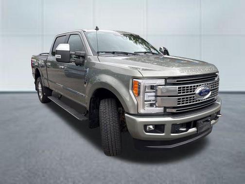 Silver Spruce 2019 Ford F-350 Platinum