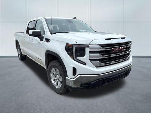 Summit White 2023 GMC Sierra 1500 SLE
