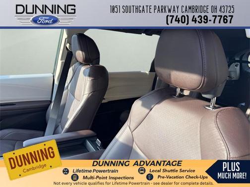 2023 Toyota Sienna Platinum 7 Passenger