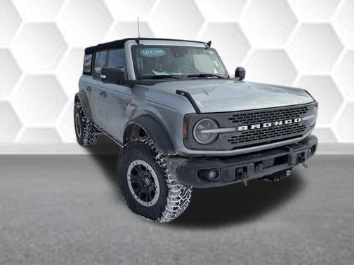 2022 Ford Bronco Badlands