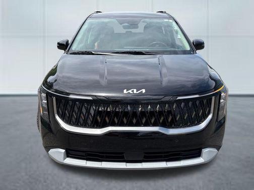 Aurora Black Pearl 2025 Kia Carnival EX
