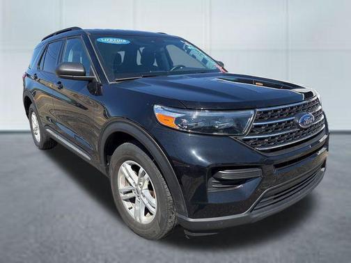 Agate Black Metallic 2024 Ford Explorer XLT