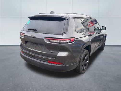 Baltic Gray Metallic Clearcoat 2025 Jeep Grand Cherokee L Limited