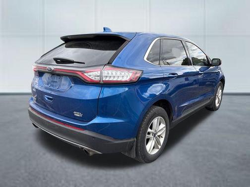 Lightning Blue Metallic 2018 Ford Edge SEL