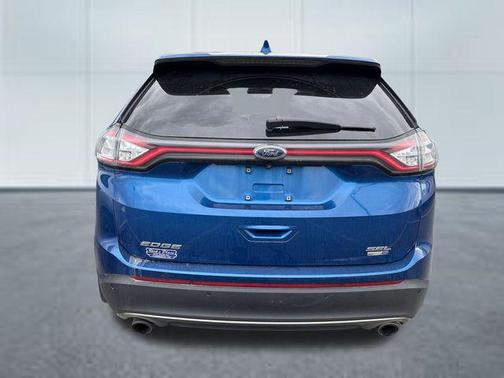 Lightning Blue Metallic 2018 Ford Edge SEL