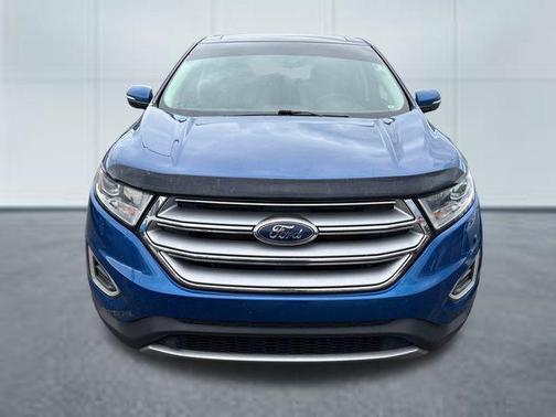 Lightning Blue Metallic 2018 Ford Edge SEL