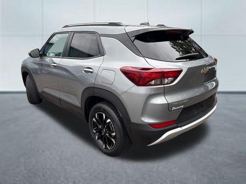 Sterling Gray Metallic 2023 Chevrolet Trailblazer LT