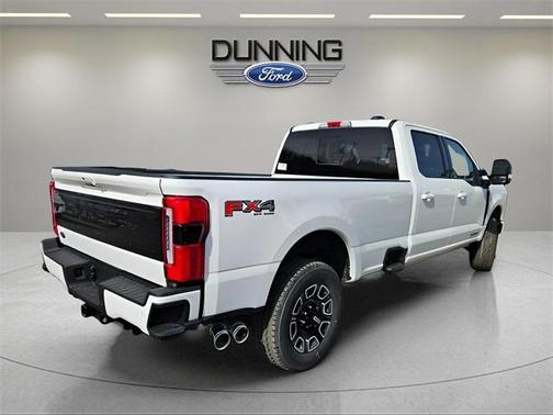 2025 Ford F-350 Platinum