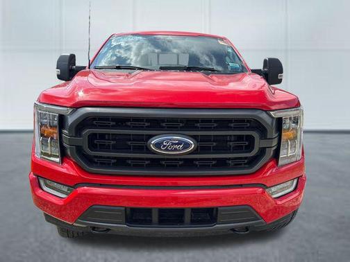 Red 2023 Ford F-150 XLT