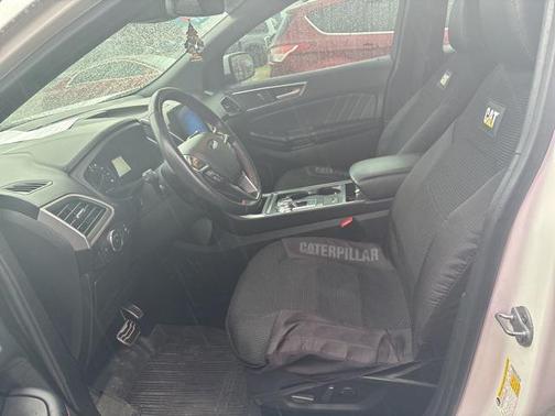 2022 Ford Edge ST Line