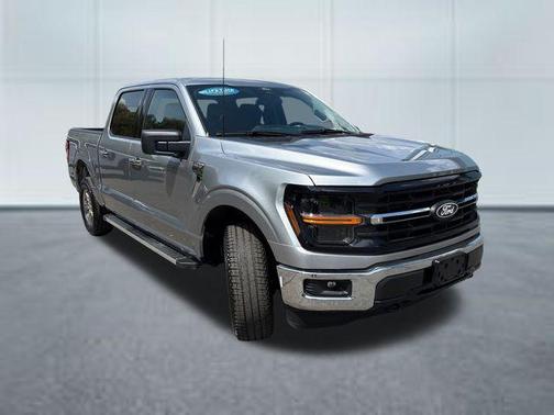 Iconic Silver Metallic 2025 Ford F-150 XLT