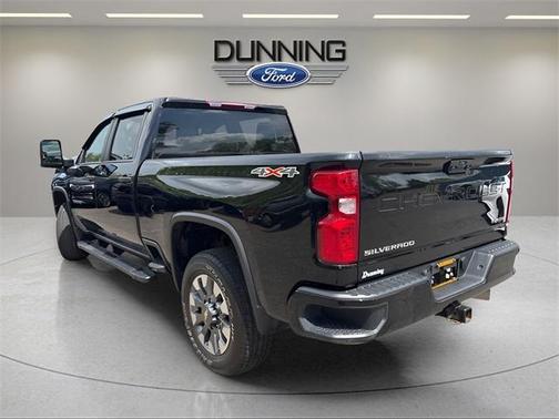 2023 Chevrolet Silverado 2500 Custom