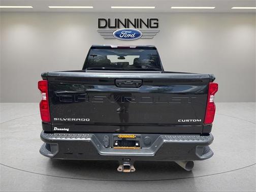 2023 Chevrolet Silverado 2500 Custom