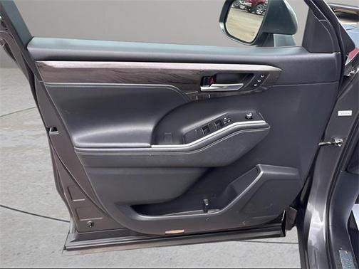 2021 Toyota Highlander Hybrid Limited