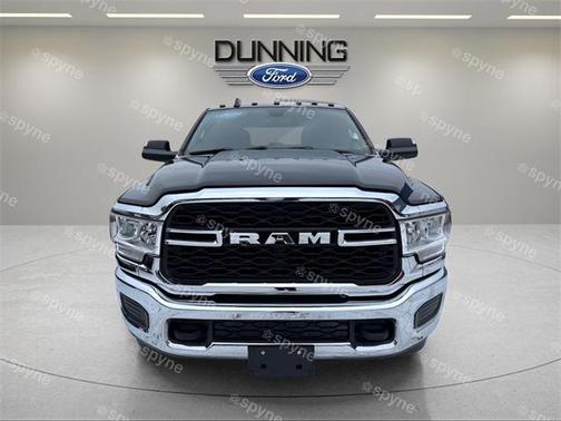 2021 RAM 2500 Tradesman Crew Cab 4x4 6'4' Box